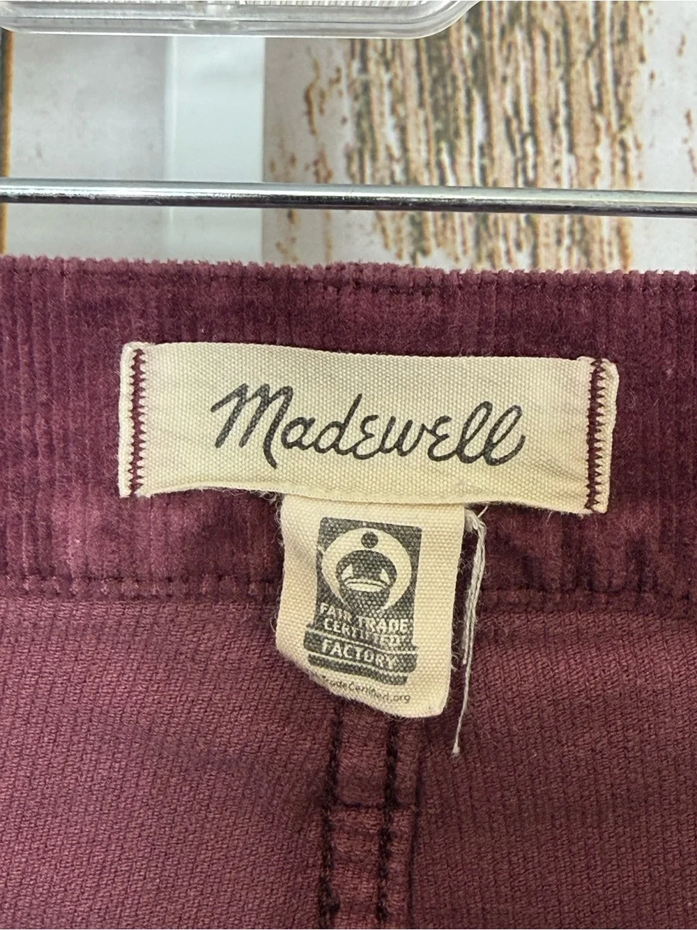 Madewell Burgundy Corduroy Flare Leg Jeans. Size 28. Excellent condition! - Picture 5 of 6